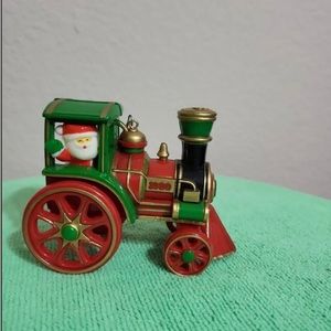 Hallmark Santas Express 1980 Christmas Ornament Train